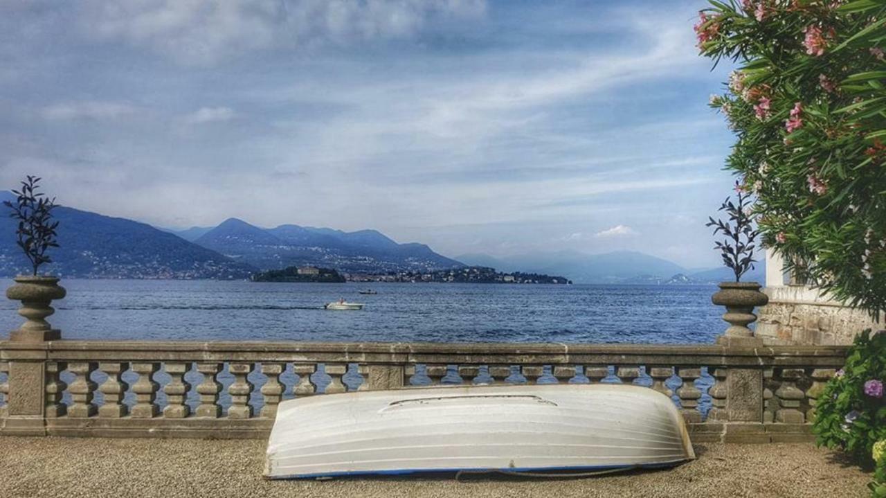 Marina Apartment & Suite Verbania Exteriör bild